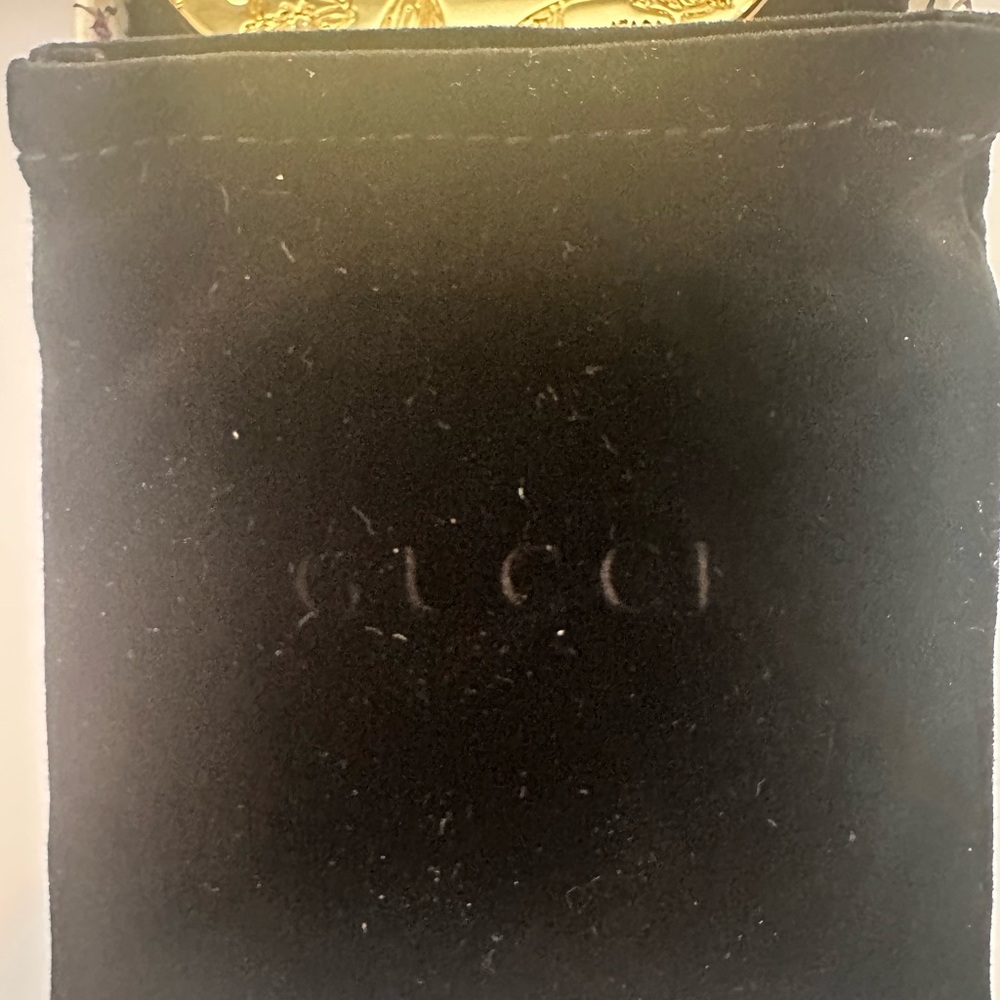 Gucci Floral Design Compact Mirror with Velvet Pouch and box - Picture 6 of 6